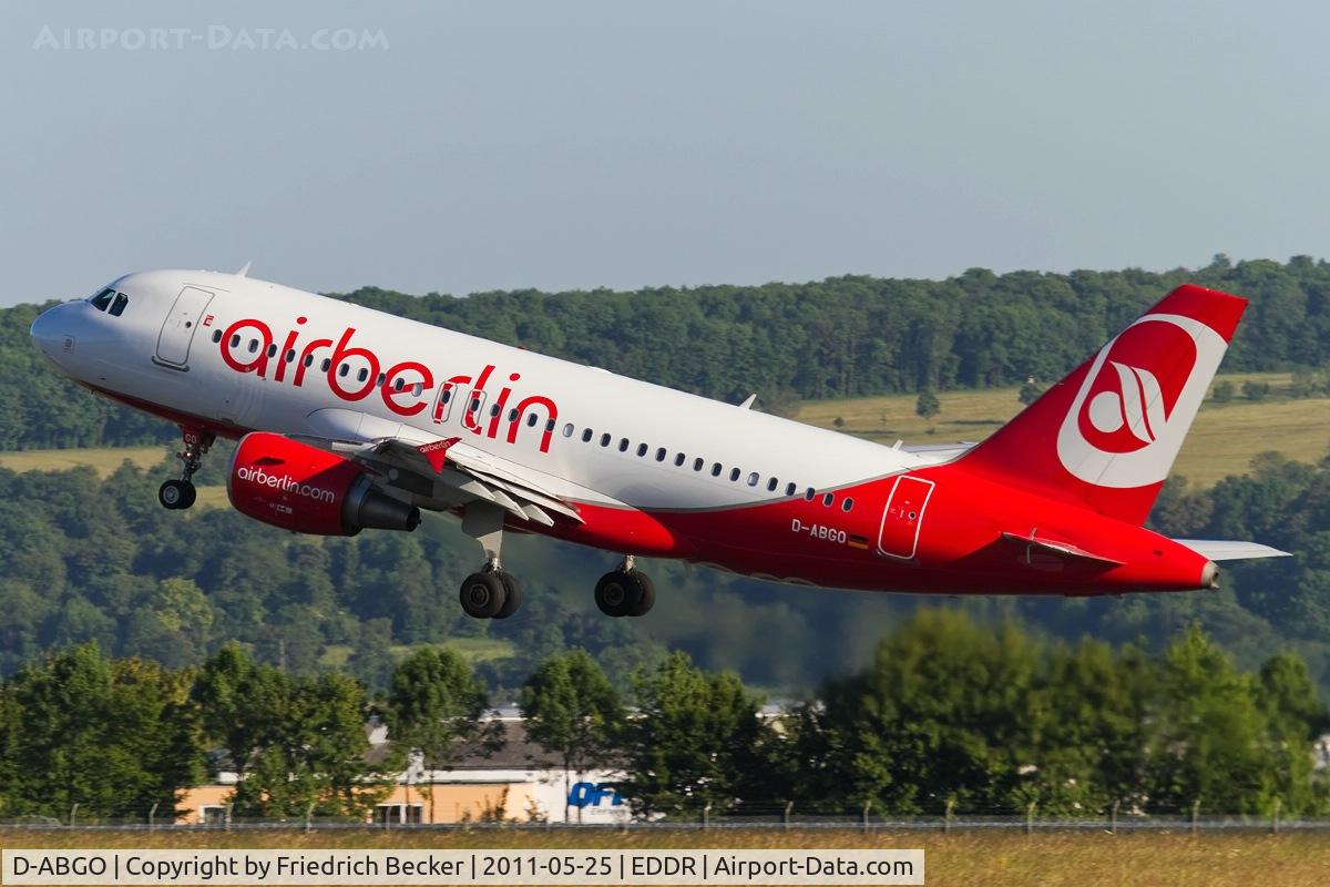 D-ABGO, 2008 Airbus A319-112 C/N 3689, departure to Berlin via RW09