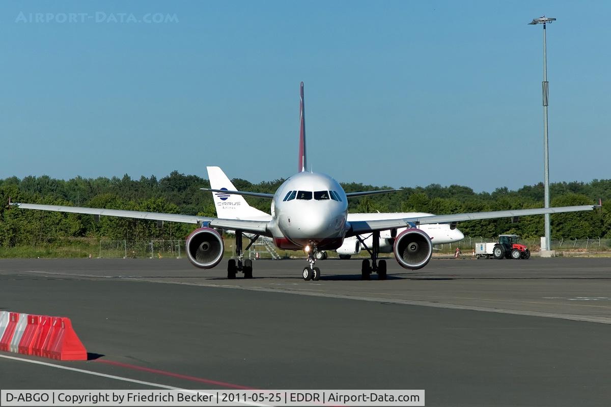 D-ABGO, 2008 Airbus A319-112 C/N 3689, taxying to the active, Cirrus D-ALIA in the background
