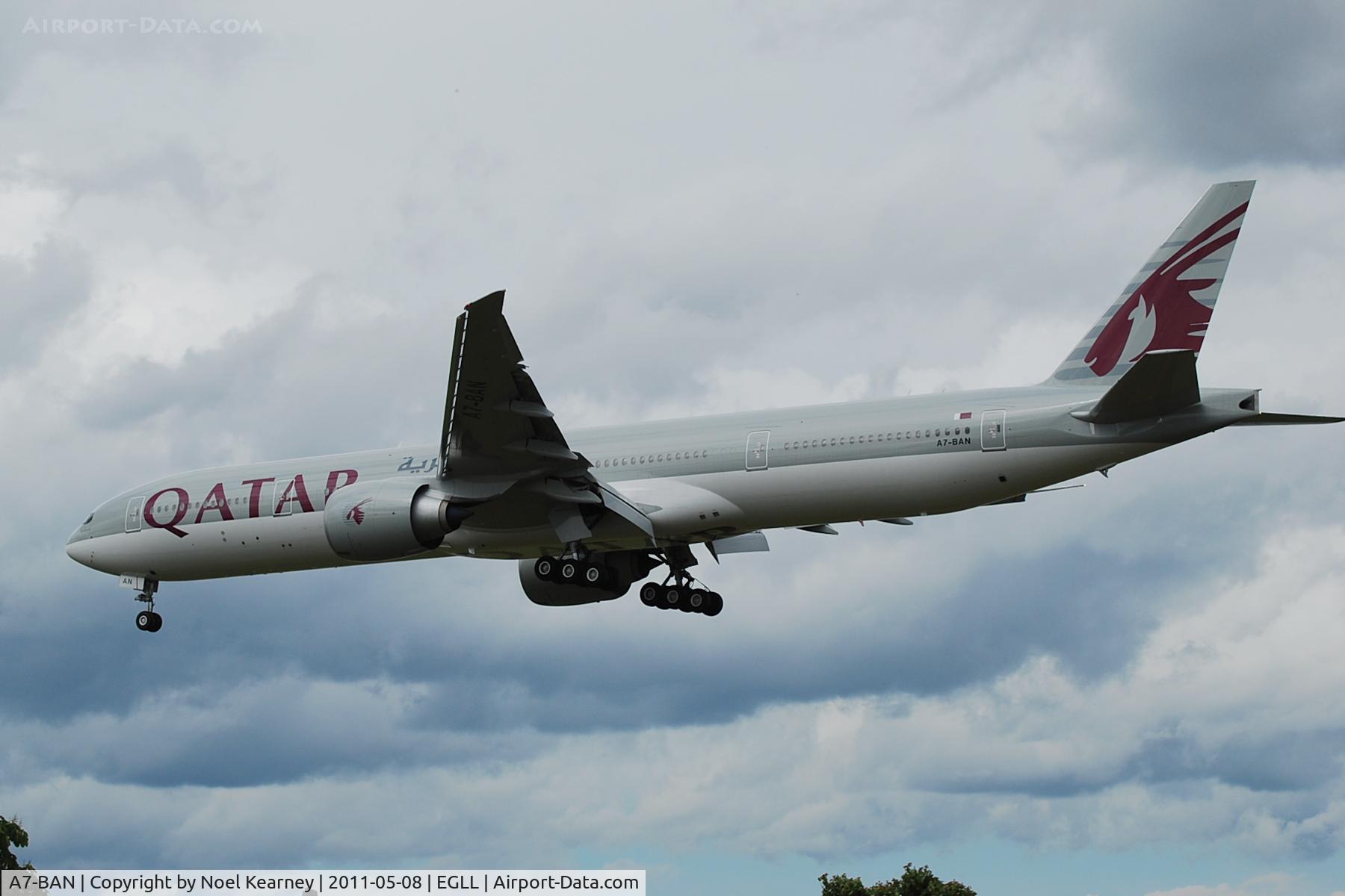 A7-BAN, 2011 Boeing 777-3DZ/ER C/N 38246, Landing 27L at EGLL