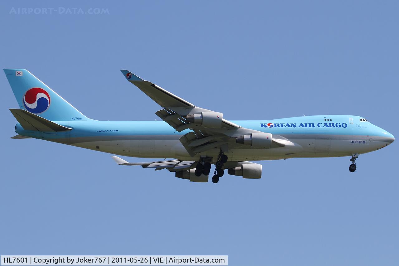 HL7601, 2004 Boeing 747-4B5F/SCD C/N 33949, Korean Air Cargo