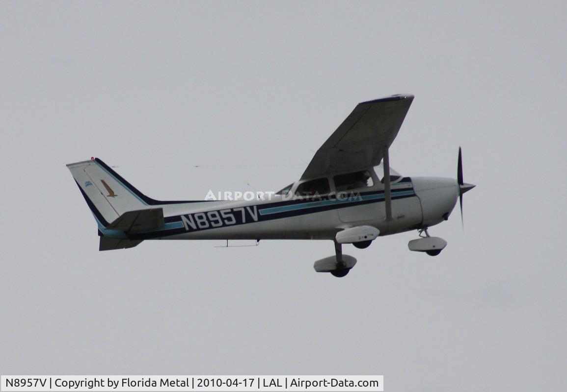 N8957V, 1974 Cessna 172M C/N 17264313, Cessna 172M