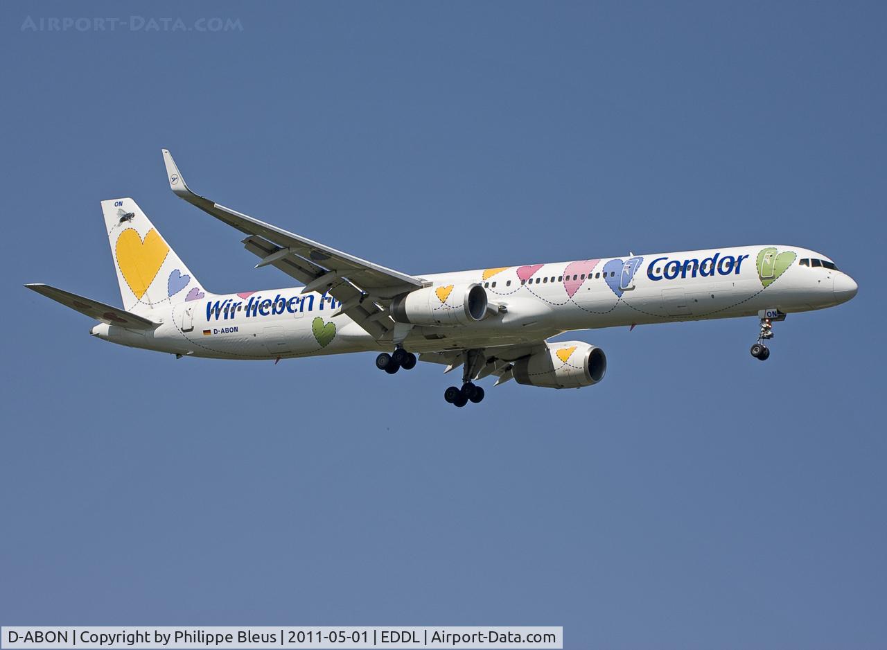 D-ABON, 2000 Boeing 757-330 C/N 29023, Special colors on short final rwy 05R