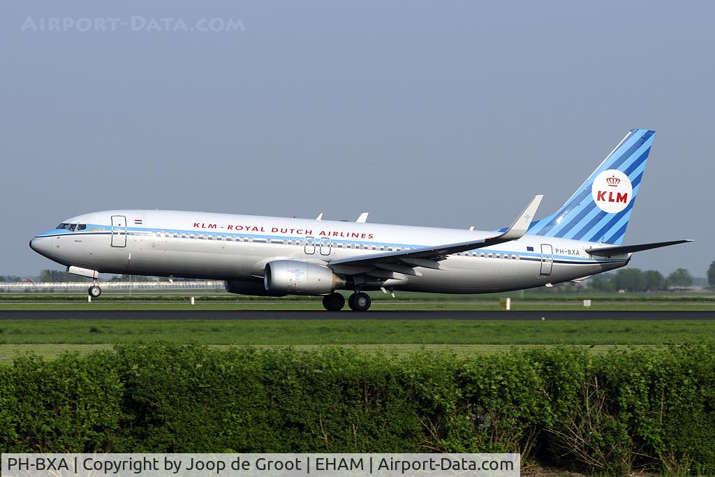 PH-BXA, 1998 Boeing 737-8K2 C/N 29131, retro colours for the 90th anniversary of KLM