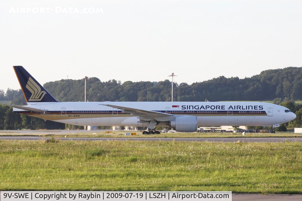 9V-SWE, 2006 Boeing 777-312/ER C/N 34570, evening flight