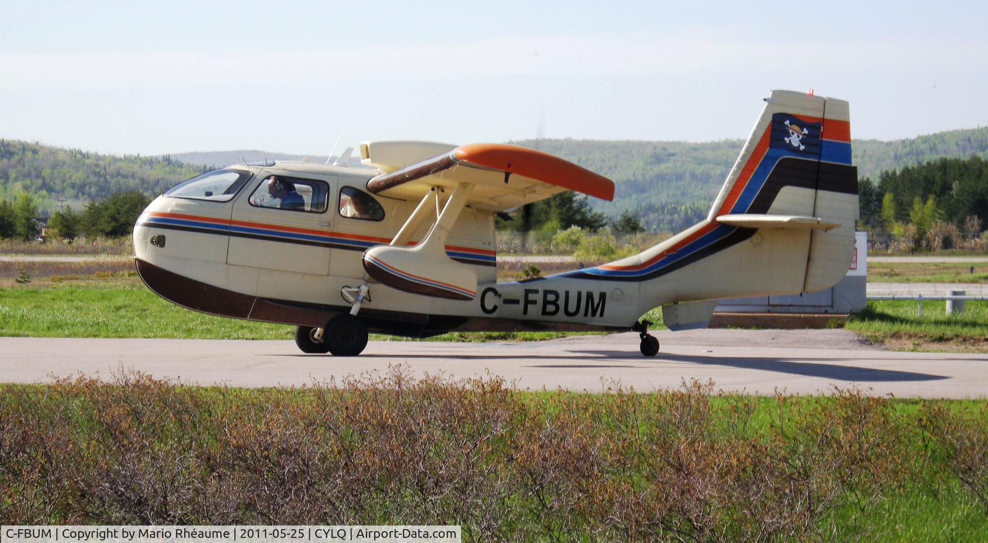 C-FBUM, 1947 Republic RC-3 Seabee C/N 806, taxiing for takeoff