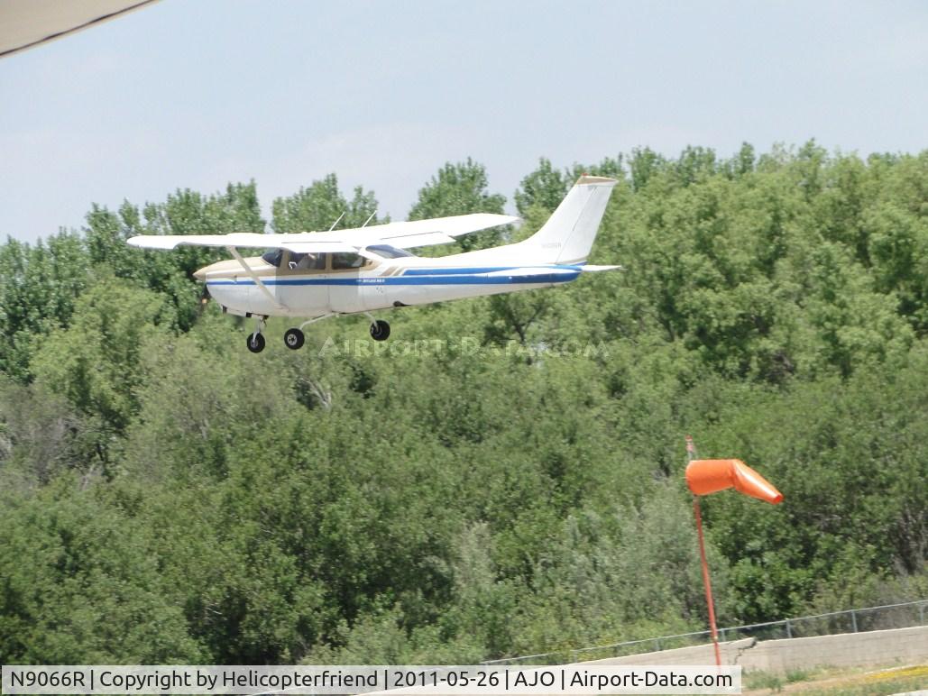 N9066R, 1978 Cessna TR182 Turbo Skylane RG C/N R18200660, Airbourne, westbound, after taking off from runway 25