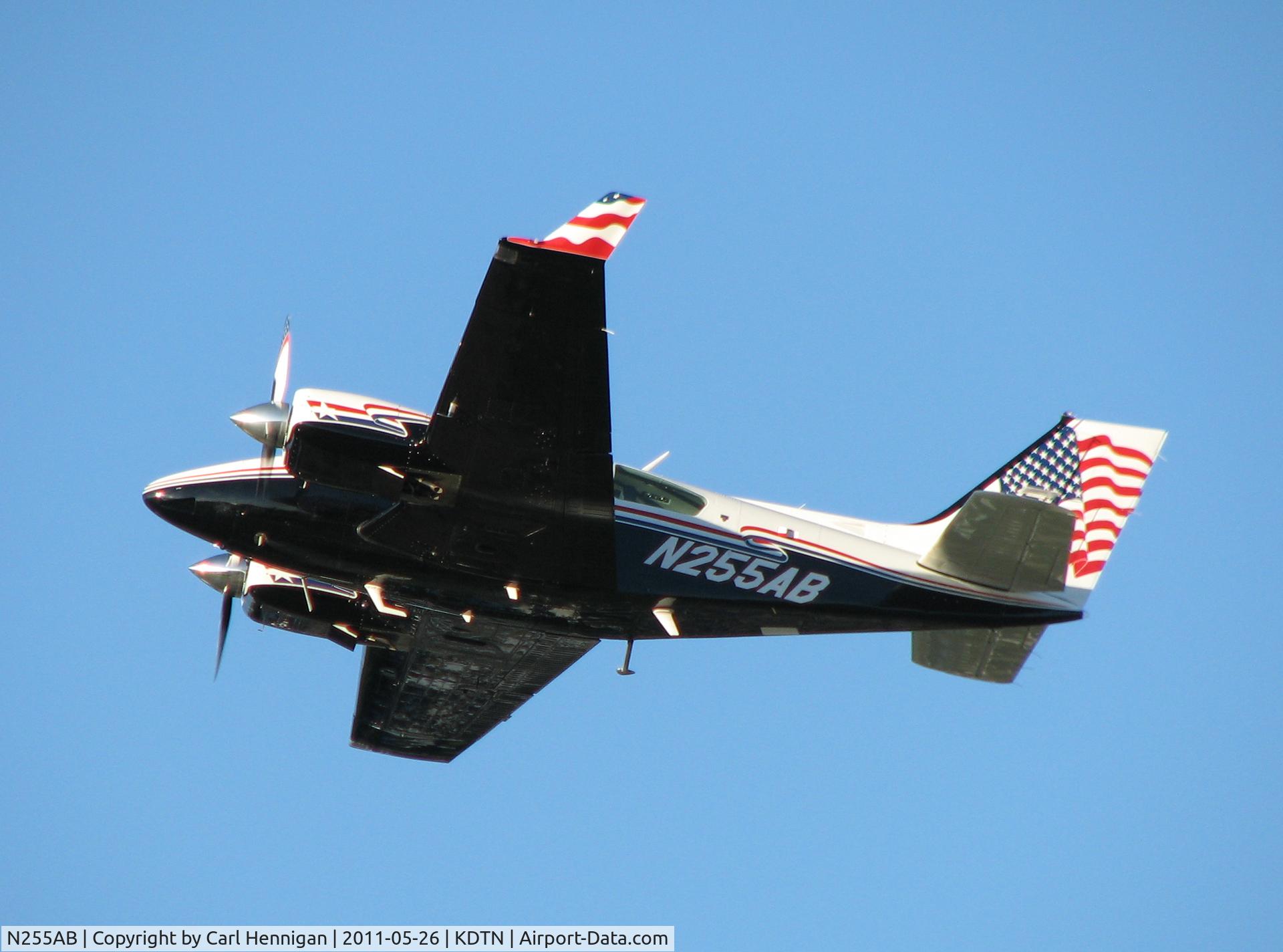 N255AB, 1980 Beech 95-B55 (T42A) Baron C/N TC-2306, Departing runway 32