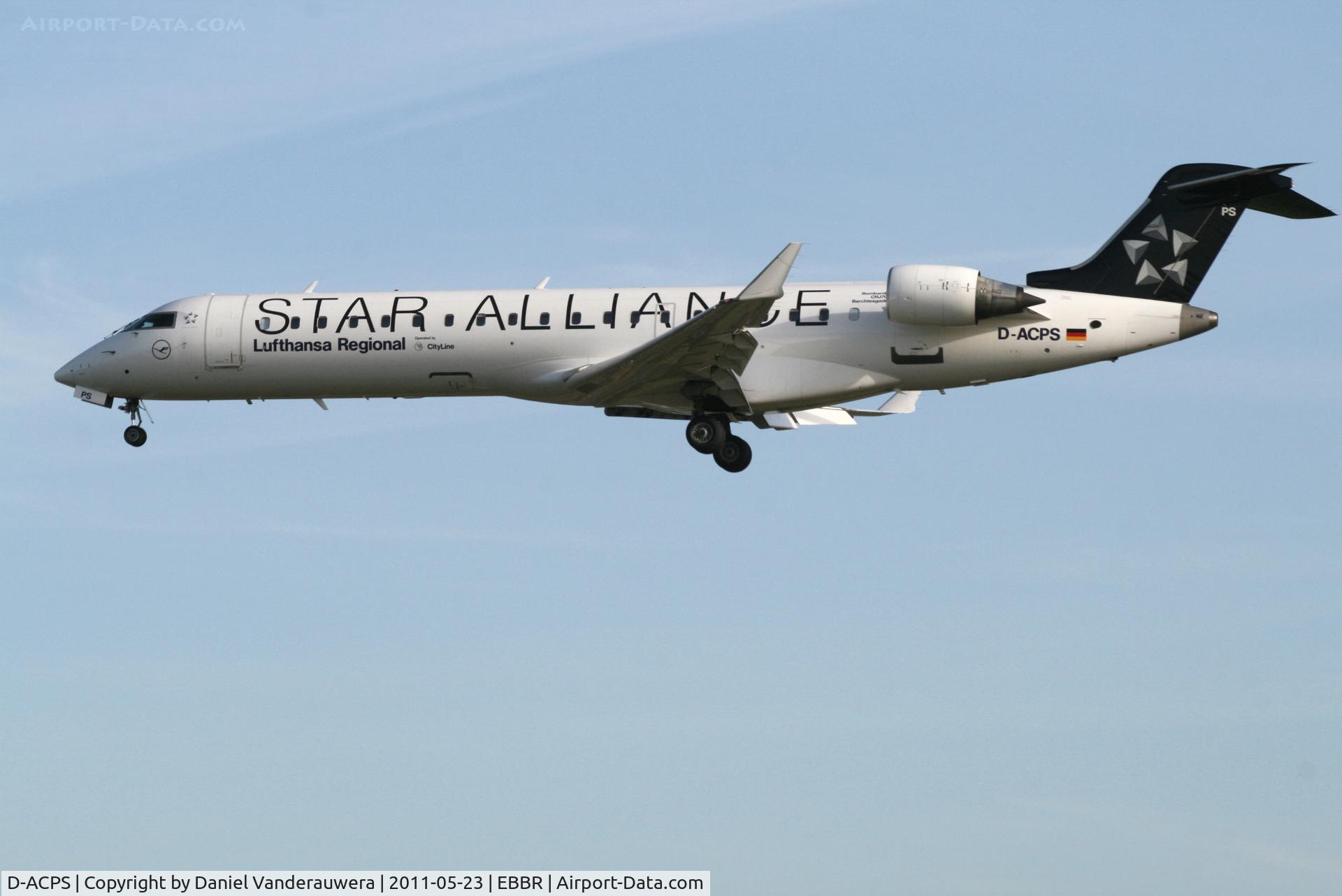 D-ACPS, 2003 Canadair CRJ-700 (CL-600-2C10) Regional Jet C/N 10100, Early arrival of flight LH3354 to RWY 25L