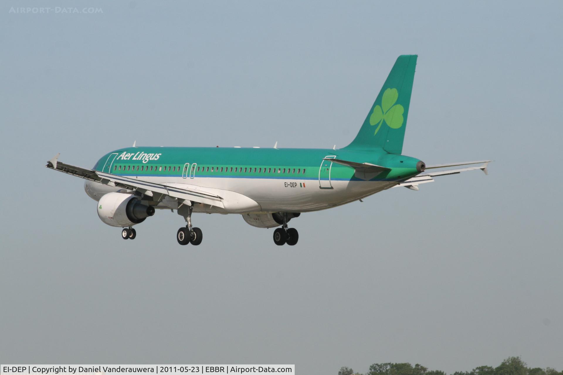 EI-DEP, 2005 Airbus A320-214 C/N 2542, Flight EI630 is descending to RWY 25L