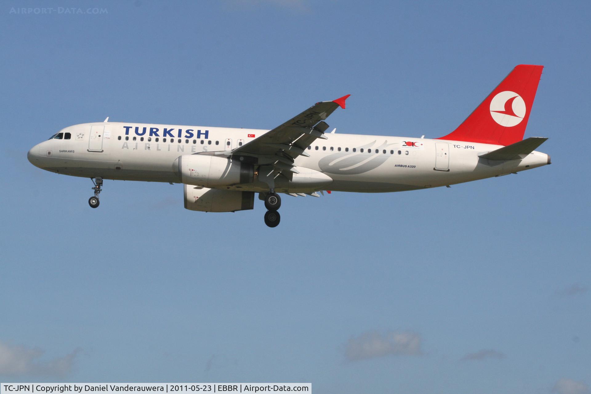 TC-JPN, 2008 Airbus A320-232 C/N 3558, Arrival of flight TK1937 to RWY 25L