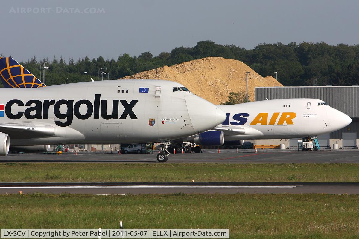 LX-SCV, 2001 Boeing 747-4R7F/SCD C/N 29733, LUX