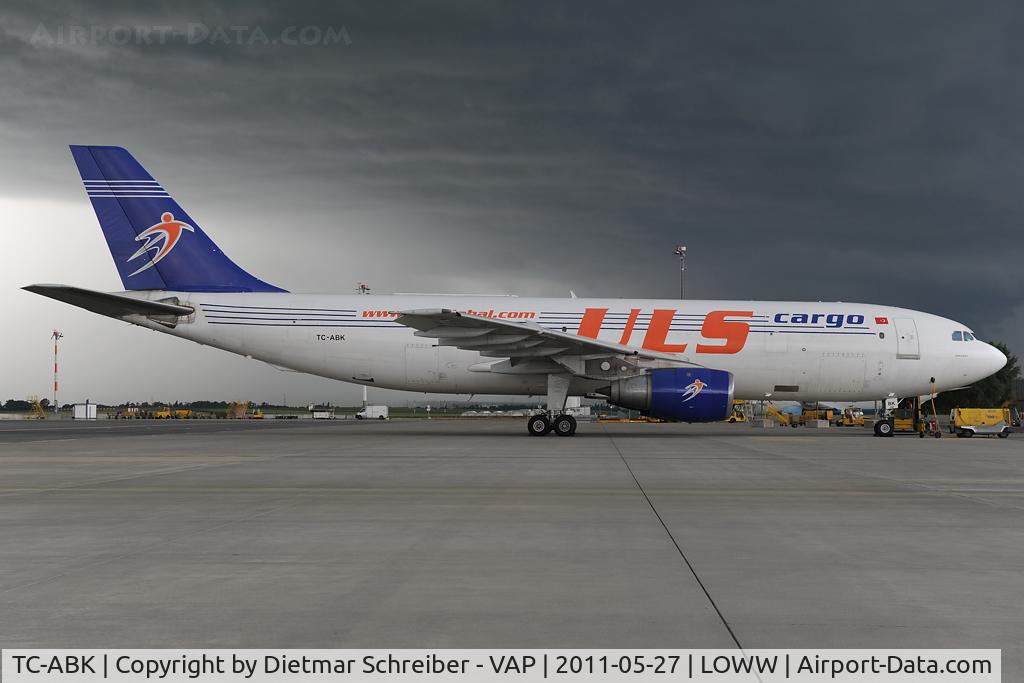 TC-ABK, 1980 Airbus A300B4-203 C/N 101, ULS Cargo Airbus 300