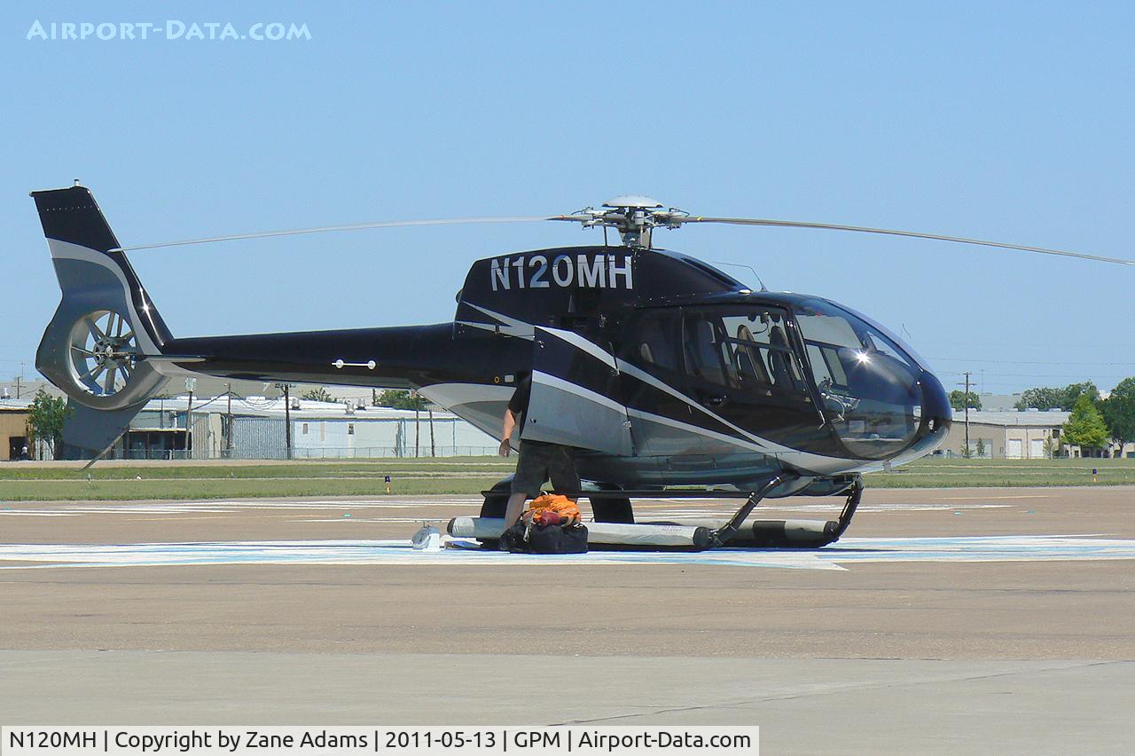 N120MH, 2004 Eurocopter EC-120B Colibri C/N 1390, At Grand Prairie Municipal