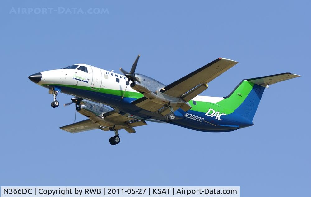 N366DC, 1994 Embraer EMB-120ER Brasilia C/N 120.288, Landing 12R