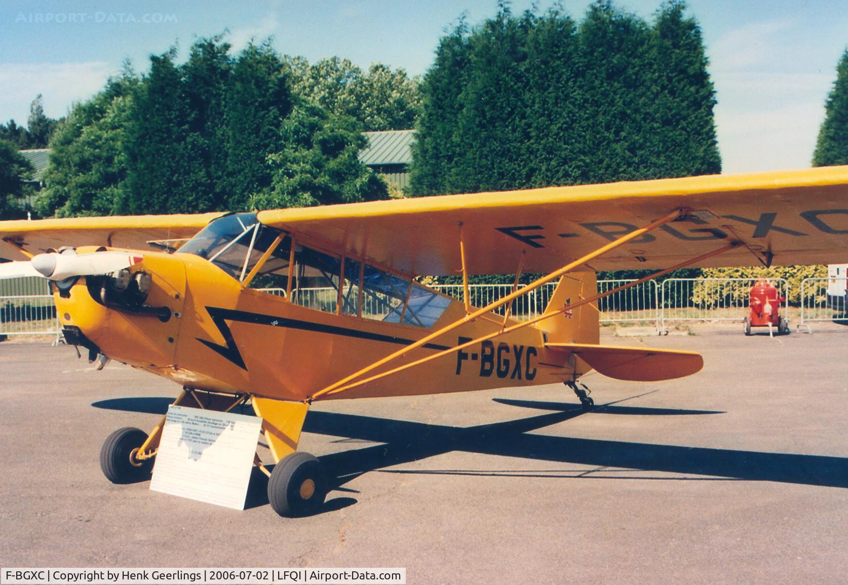 F-BGXC, 1943 Piper L-4H Grasshopper (J3C-65D) C/N 11446, Cambrai French AF base