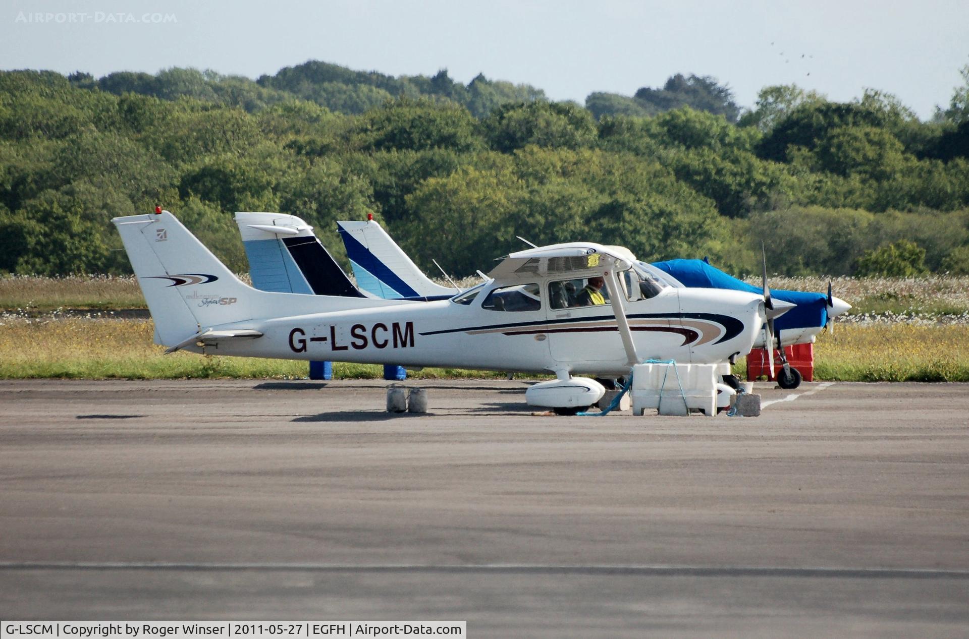 G-LSCM, 2000 Cessna 172S Skyhawk SP C/N 172S-8445, Visiting Millennium Skyhawk SP.