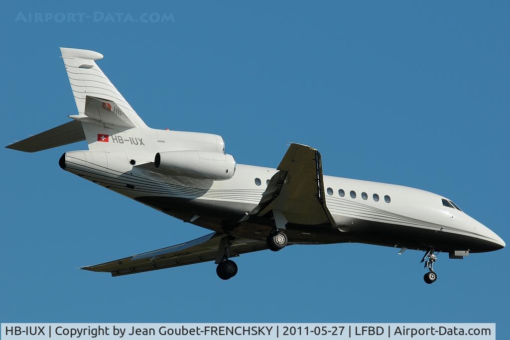 HB-IUX, 1999 Dassault Falcon 900EX C/N 54, landing 23