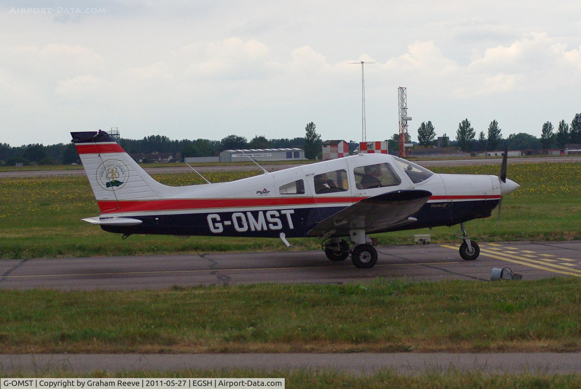 G-OMST, 2001 Piper PA-28-161 Cherokee Warrior III C/N 2842121, About to depart.