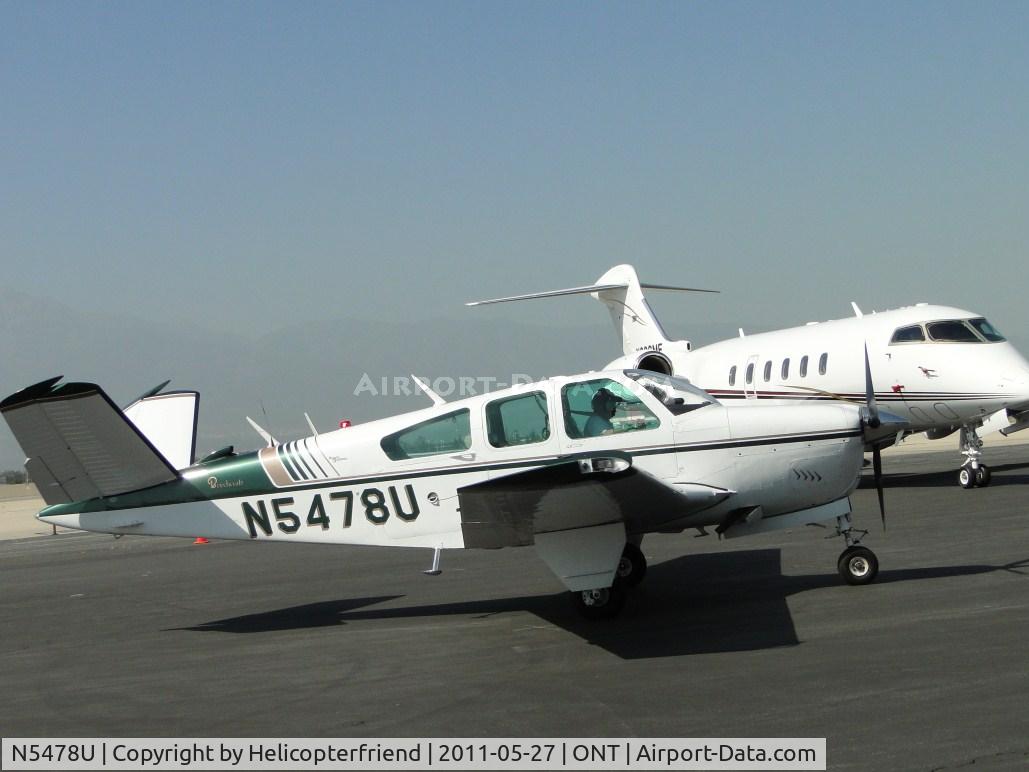 N5478U, 1967 Beech V35 Bonanza C/N D-8566, Heading to taxiway Sierra for take off on runway 26L to head to northern California