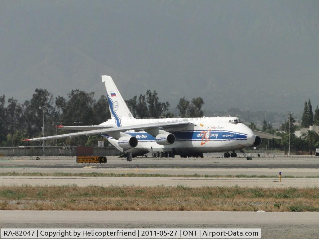 RA-82047, 1992 Antonov An-124-100 Ruslan C/N 9773053259121/0701, Just finished loading over 100 ton of parts