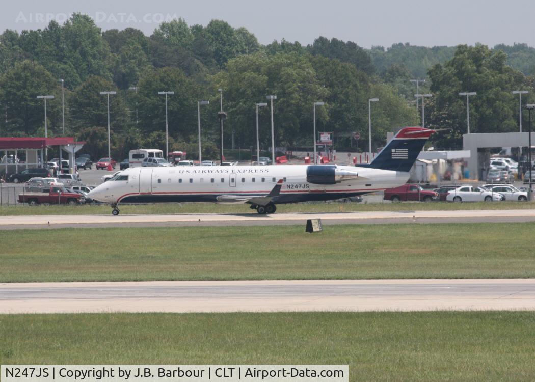 N247JS, 2004 Bombardier CRJ-200ER (CL-600-2B19) C/N 7922, Nothing