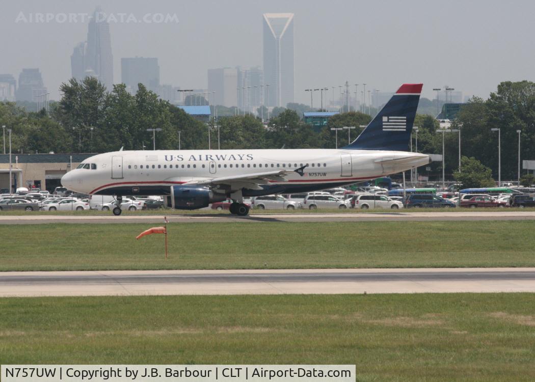 N757UW, 2000 Airbus A319-112 C/N 1342, Nothing