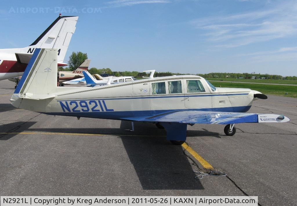 N2921L, 1967 Mooney M20F Executive C/N 670315, Mooney M20F on the line.
