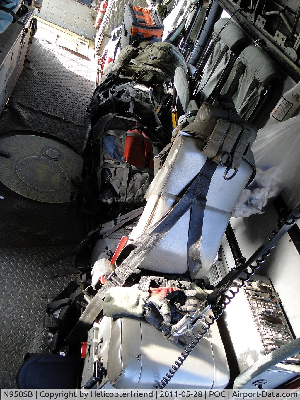 N950SB, Sikorsky SH-3H Sea King C/N 61372, Some of the gear available to the Flight Paramedic
