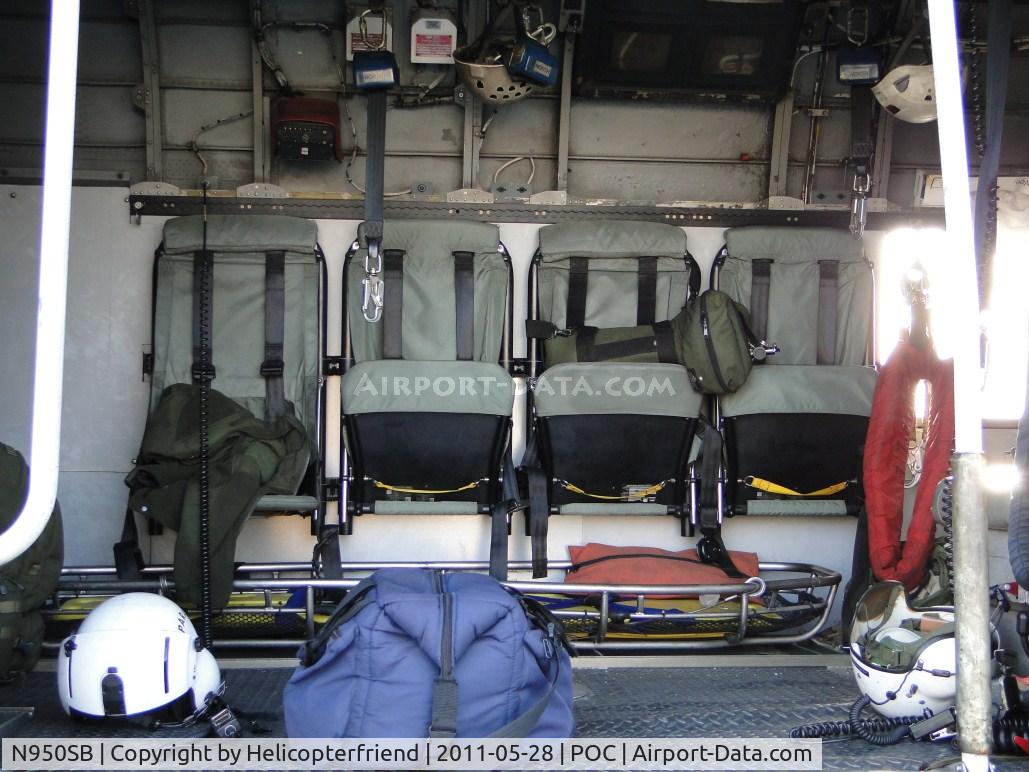 N950SB, Sikorsky SH-3H Sea King C/N 61372, Additional seating for other patients, and crew members
