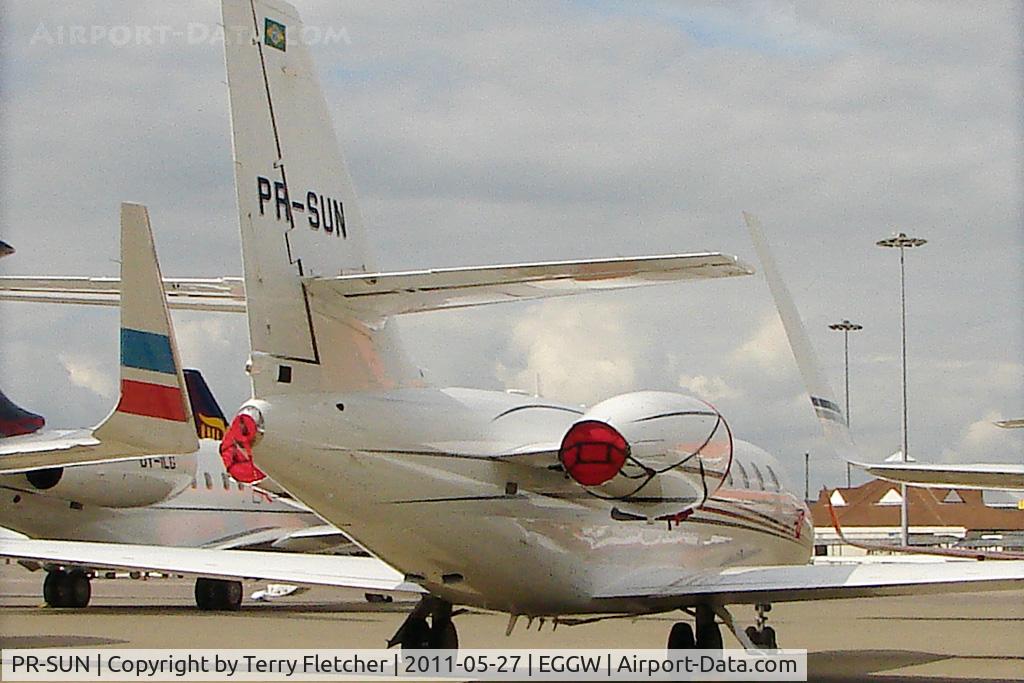 PR-SUN, 2006 Cessna 680 Citation Sovereign C/N 680-0060, Brazilian registered Cessna 680 Citation Sovereign, c/n: 680-0060 on a packed Luton Stand 16