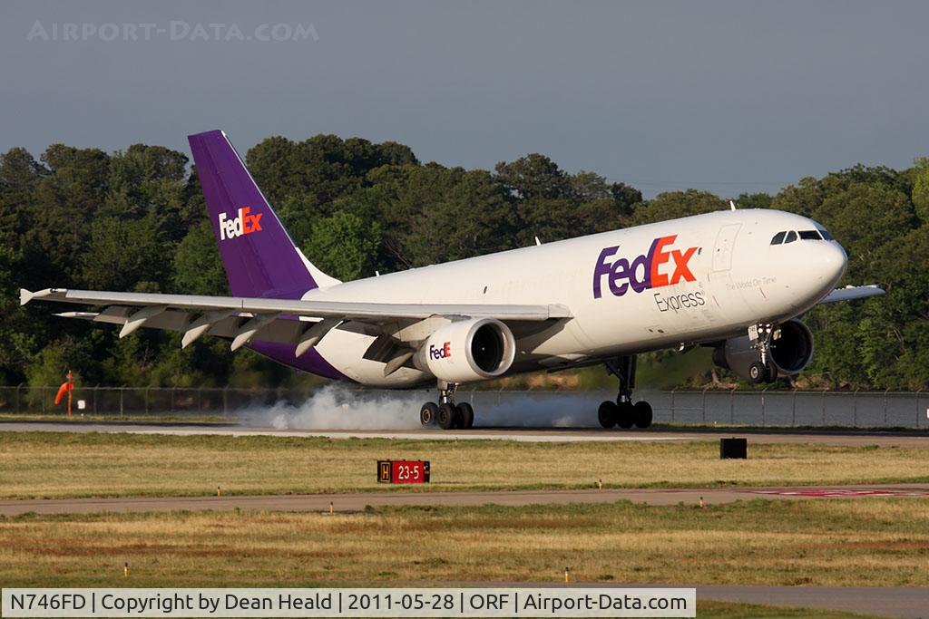 N746FD, 1993 Airbus A300B4-622R C/N 688, FedEx N746FD (FLT FDX307) from Memphis Int'l (KMEM) landing RWY 23.