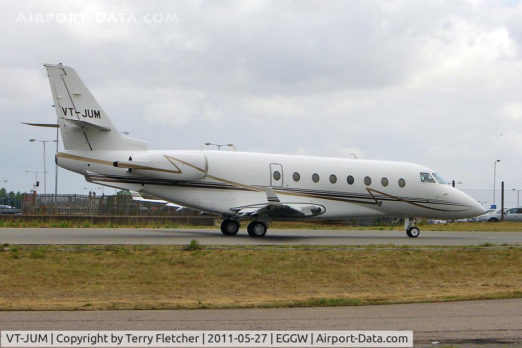 VT-JUM, 2008 Israel Aerospace Industries Gulfstream 200 C/N 213, Iai Ltd GULFSTREAM 200, c/n: 239 departing Luton for Oxford
