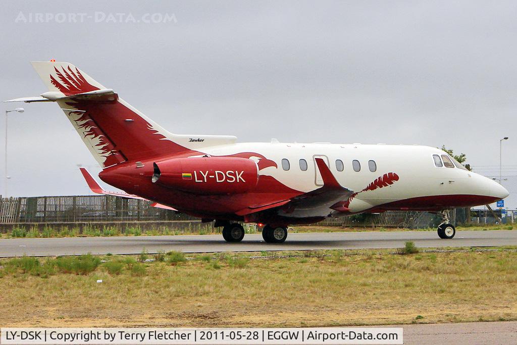 LY-DSK, 2006 Raytheon Hawker 850XP C/N 258811, Attractive  , Lithuanian registered ,  Raytheon Hawker 850XP, c/n: 258811 at Luton