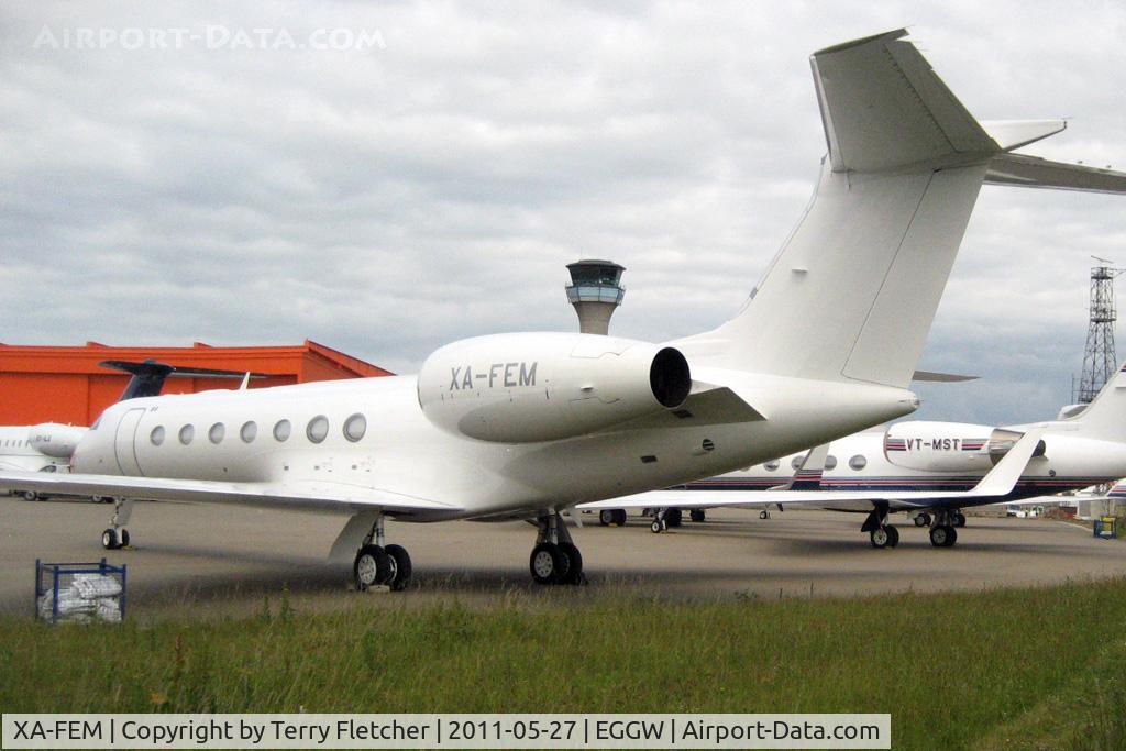 XA-FEM, 2010 Gulfstream Aerospace GV-SP (G550) C/N 5281, Gulfstream Aerospace GV-SP (G550), c/n: 5281 at Luton