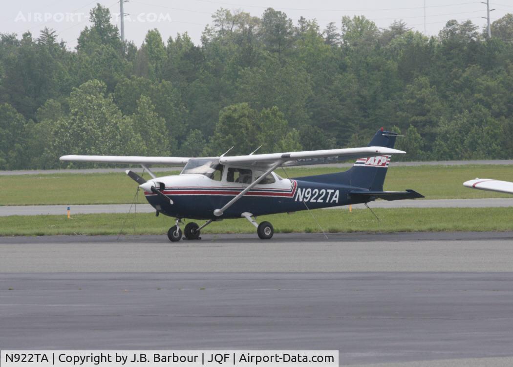 N922TA, 1997 Cessna 172R C/N 17280249, Nothing