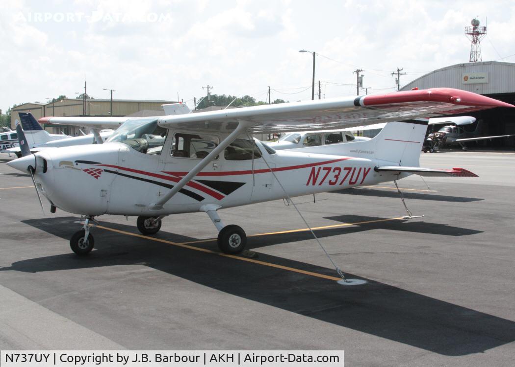 N737UY, 1977 Cessna 172N C/N 17269696, Nothing