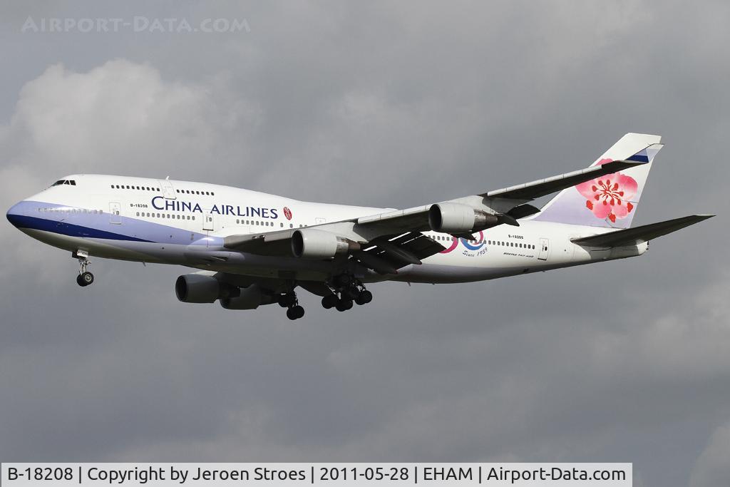 B-18208, 1998 Boeing 747-409 C/N 29031, Celebration livery