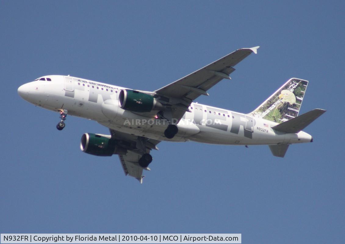 N932FR, 2004 Airbus A319-111 C/N 2258, Sarge