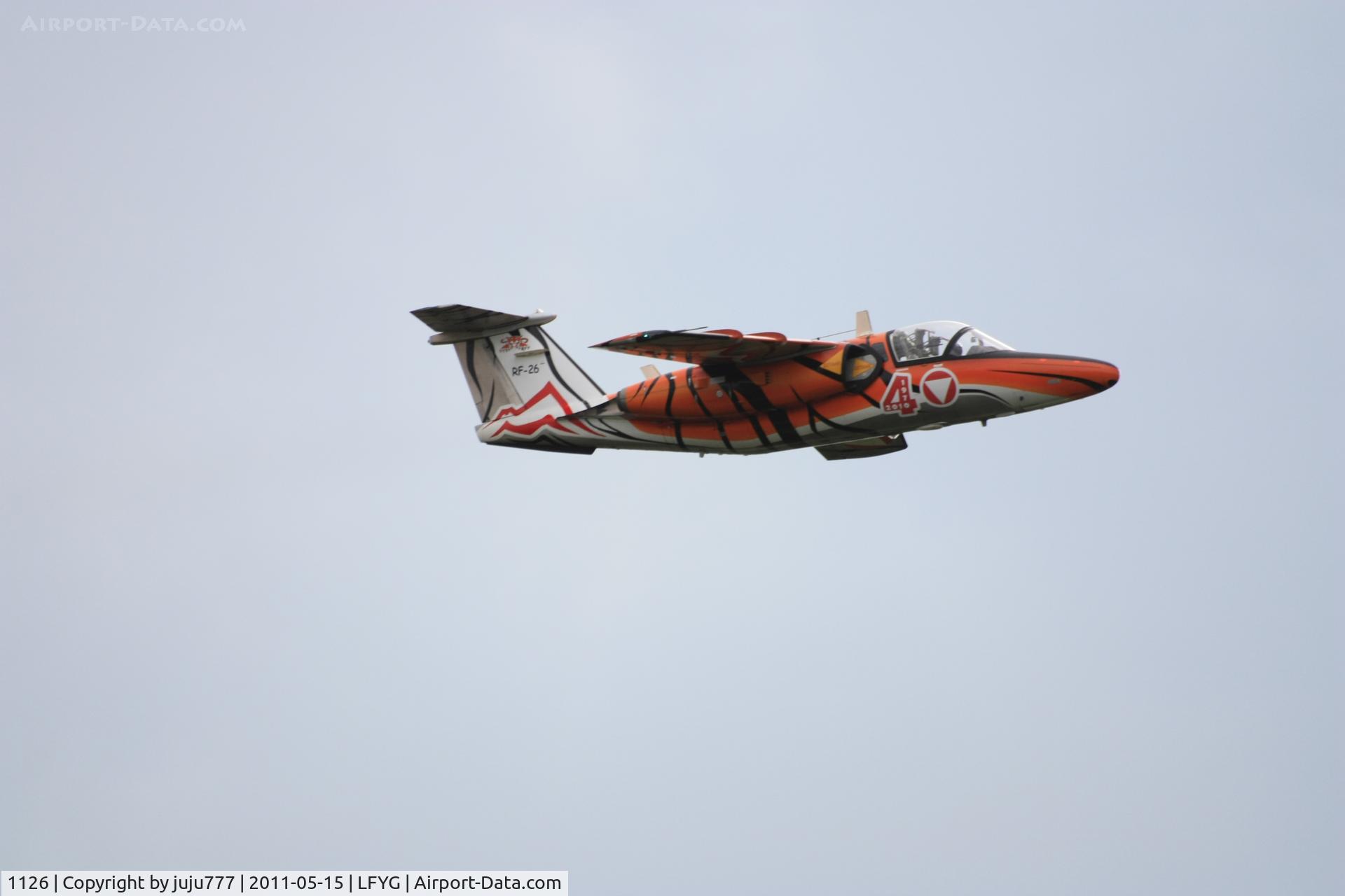1126, Saab 105OE C/N 105426, on display at Cambrai Niergnies for TigerMeet 2011