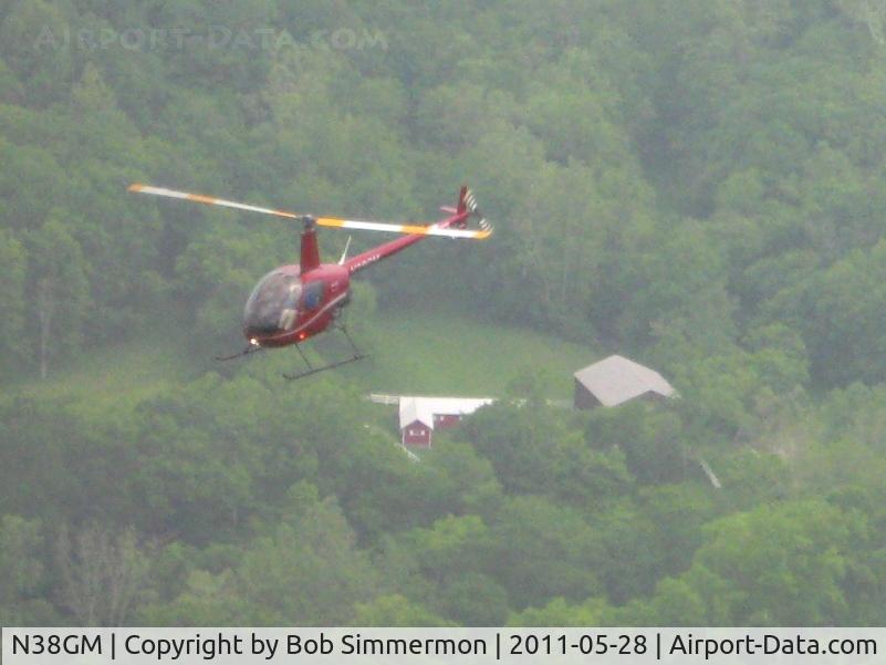 N38GM, 2001 Robinson R22 Beta C/N 3222, Over SW Ohio