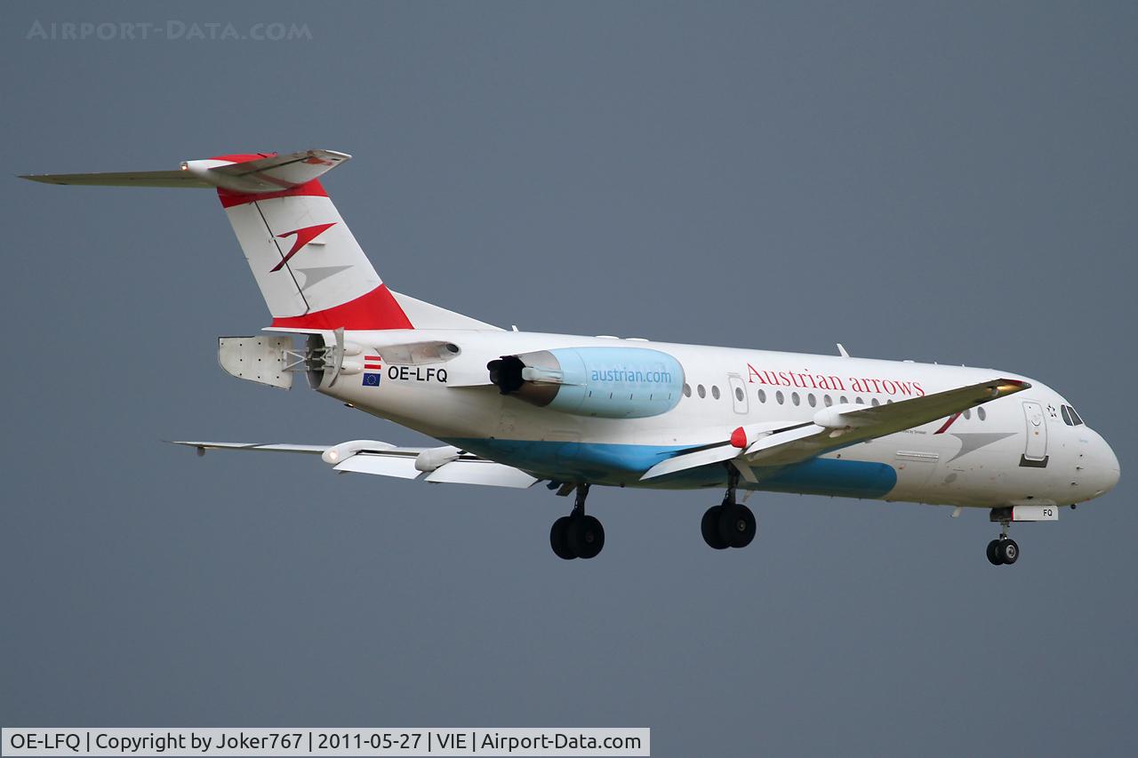 OE-LFQ, 1996 Fokker 70 (F-28-0070) C/N 11568, Austrian arrows