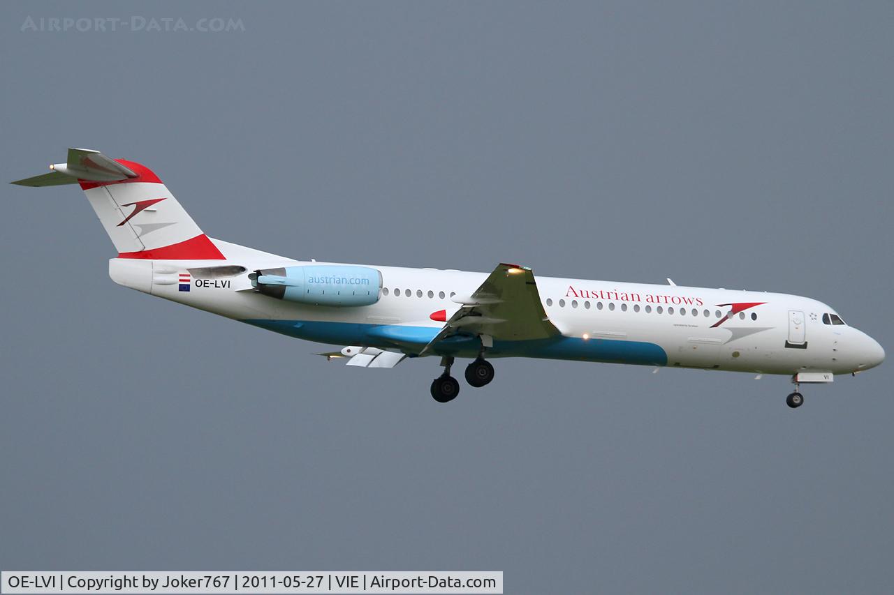 OE-LVI, 1993 Fokker 100 (F-28-0100) C/N 11468, Austrian arrows
