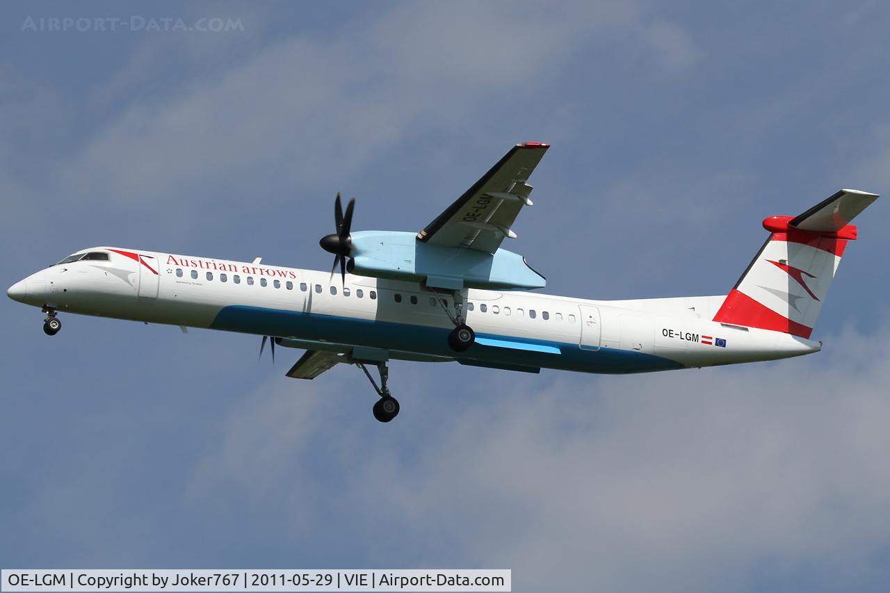 OE-LGM, 2010 De Havilland Canada DHC-8-402Q Dash 8 C/N 4319, Austrian arrows