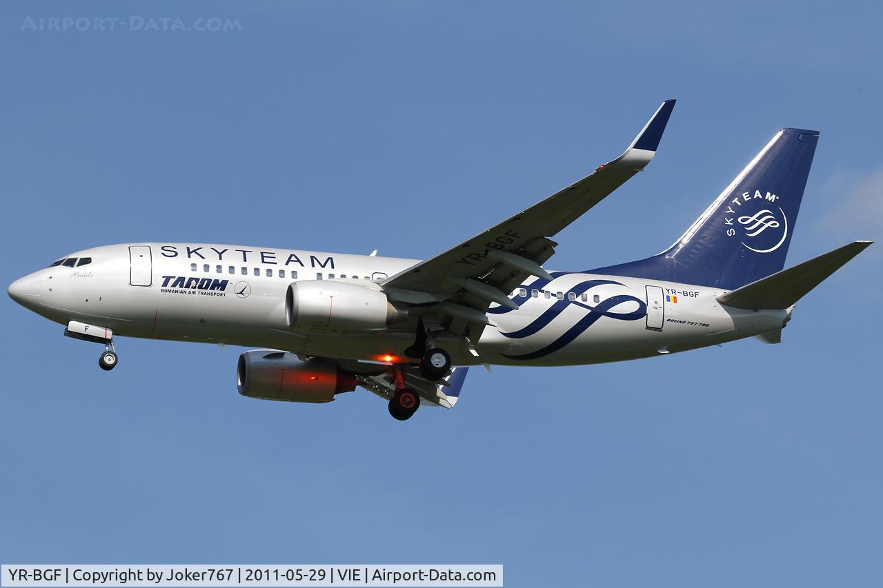 YR-BGF, 2001 Boeing 737-78J C/N 28440, Tarom
