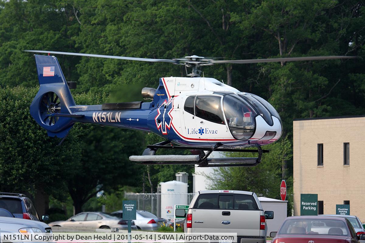 N151LN, 2006 Eurocopter EC-130B-4 (AS-350B-4) C/N 4114, Life Evac's 2006 Eurocopter EC130-B4 N151LN departing the heliport behind the Riverside Regional Medical Center in Newport News, VA (54VA).