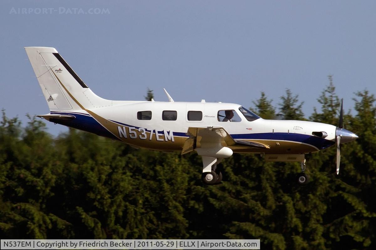 N537EM, 2008 Piper PA-46-500TP C/N 4697366, on final RW24