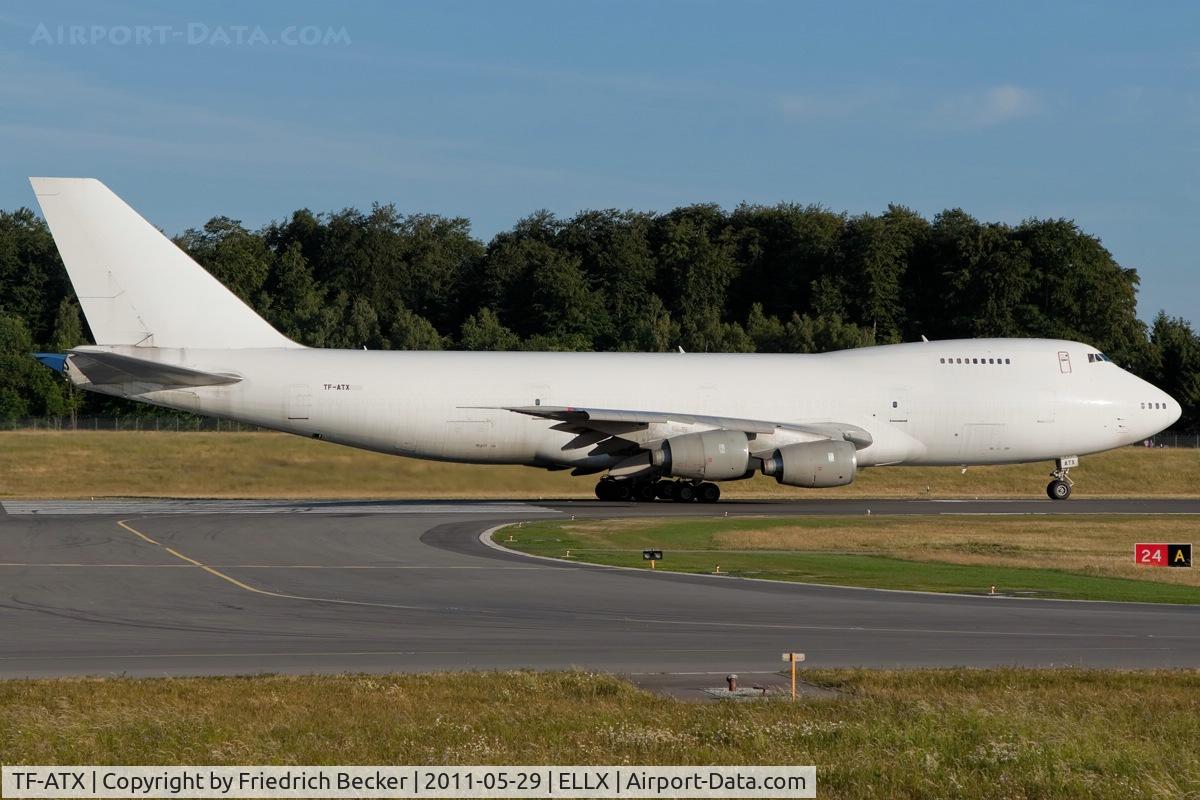 TF-ATX, 1987 Boeing 747-236B C/N 23711, line up for departure