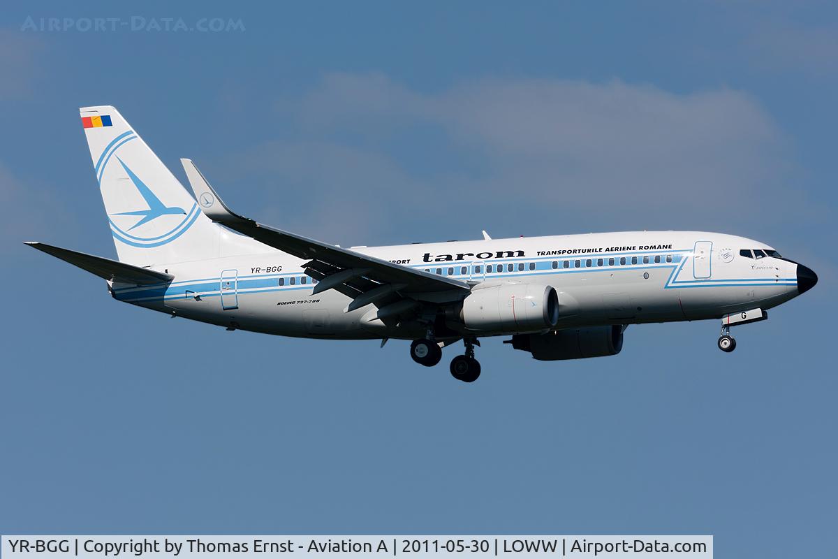 YR-BGG, 2001 Boeing 737-78J C/N 28442, final rwy 16