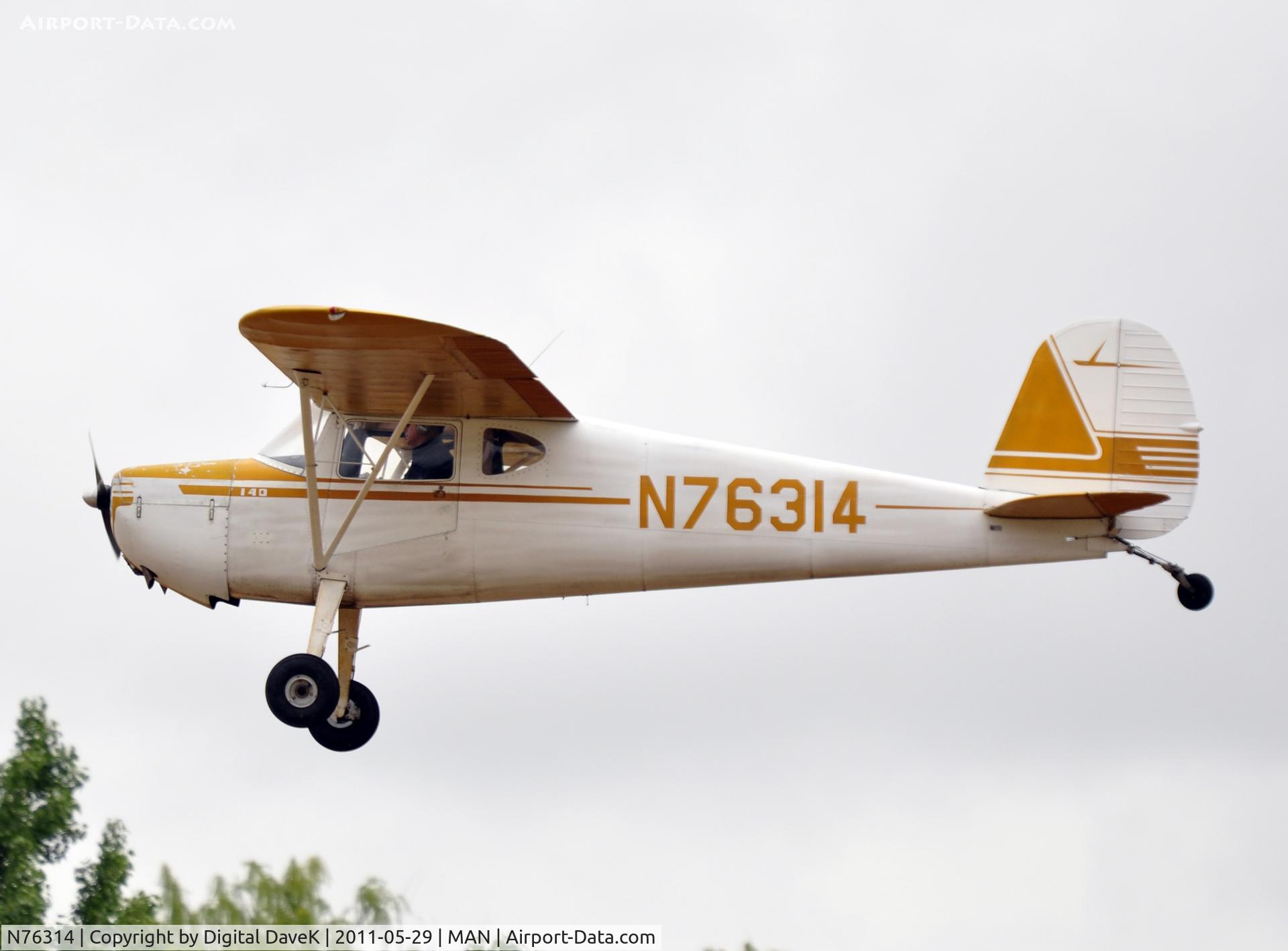 N76314, 1946 Cessna 140 C/N 10728, Approach at Nampa