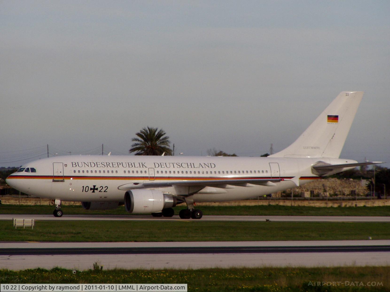 10 22, 1989 Airbus A310-304 C/N 499, A310  10-22  German Air Force